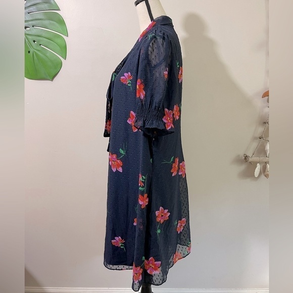 DKNY Floral Print Tie-Neck Mini Shift Dress in Navy Sz. 16 - Picture 9 of 12